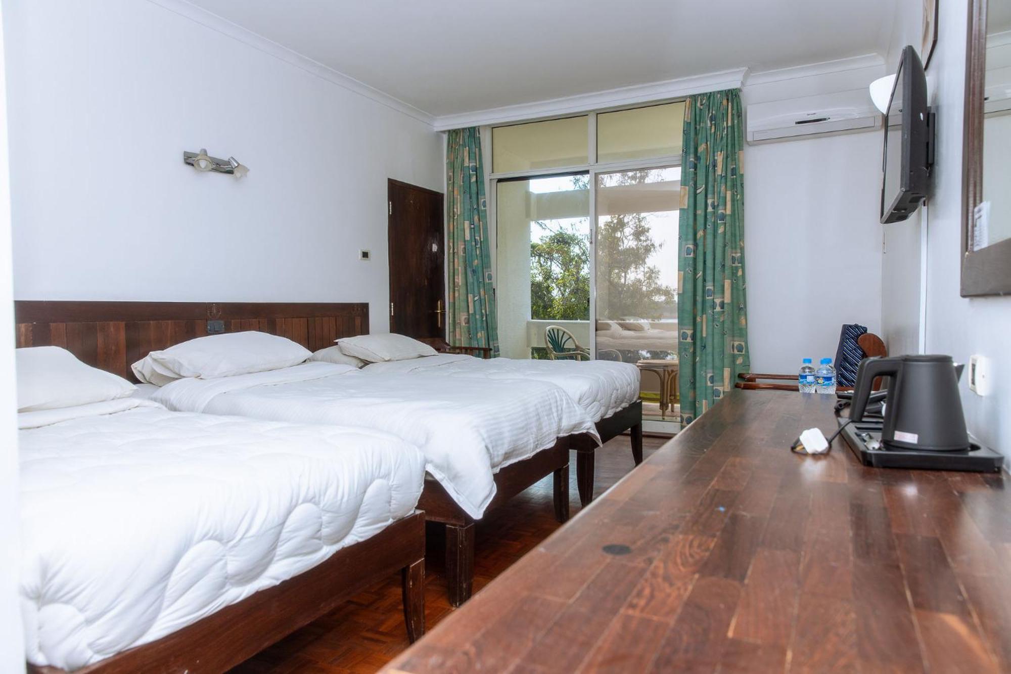 Mkonge Hotel Tanga Buitenkant foto