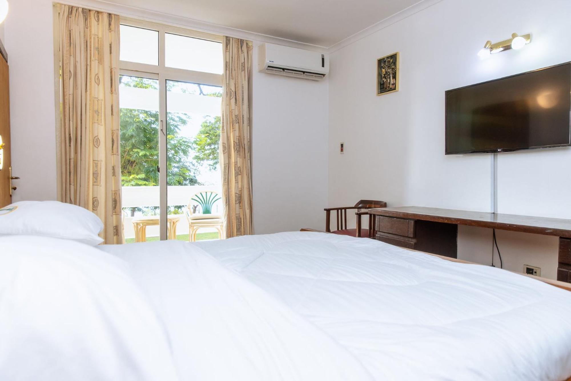 Mkonge Hotel Tanga Buitenkant foto